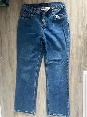 bill blass Women's Straight Leg Jeans - Medium Blue